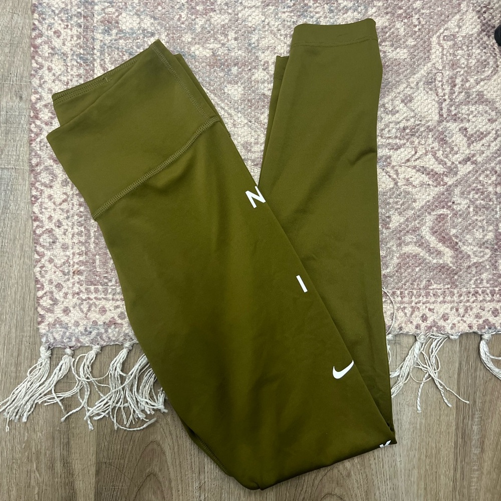 NIKE DRI-FIT LEGGINGS NWOT